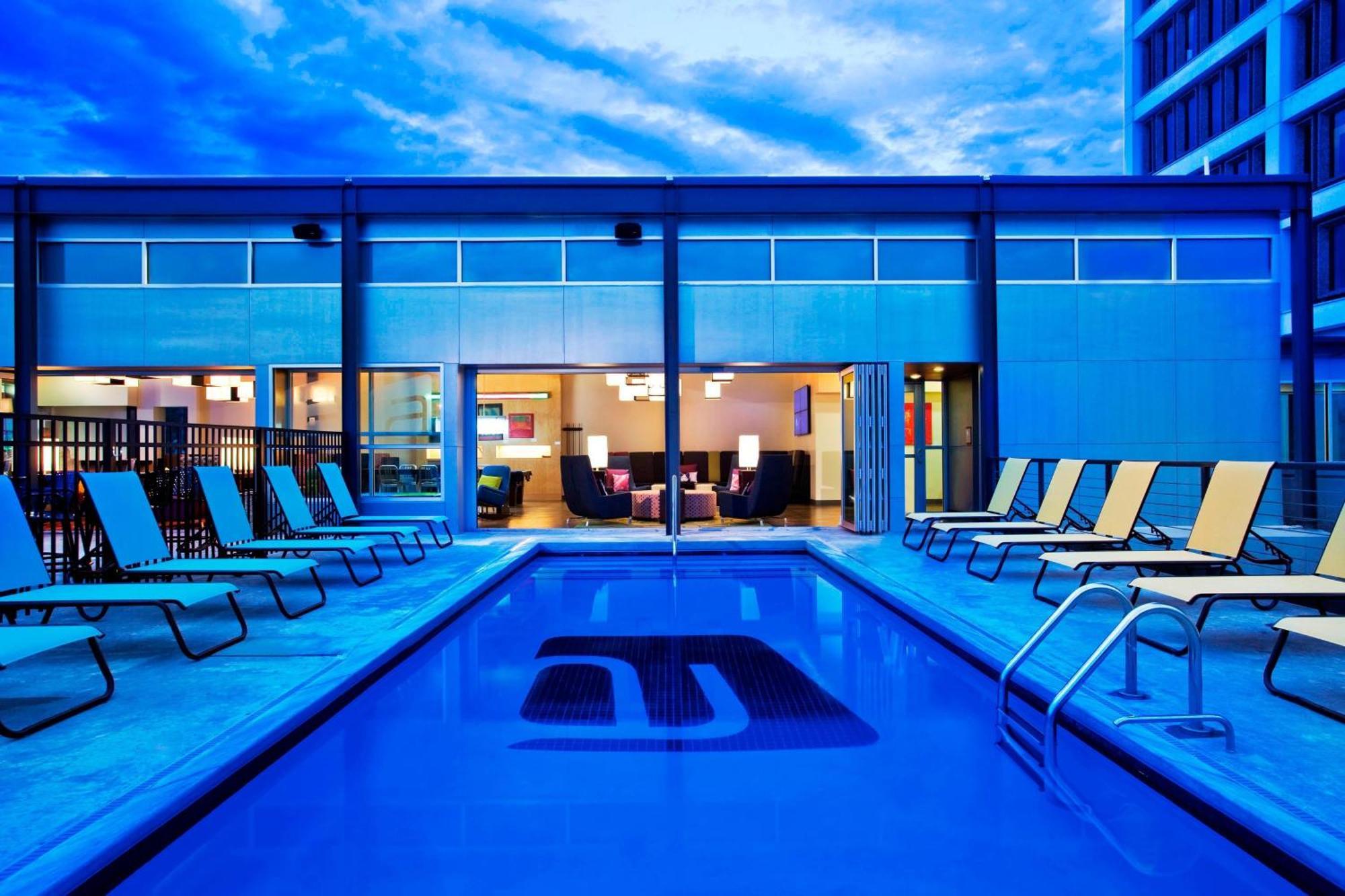 Aloft Tulsa Downtown Hotel Ngoại thất bức ảnh